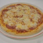 Pizza-Salami